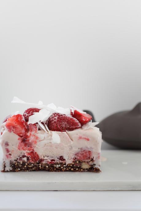 My lovely Strwaberry Ice Cake with Quinoa