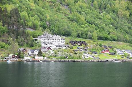 14_Hotel-Campingplatz-Geirangerfjord-Norwegen