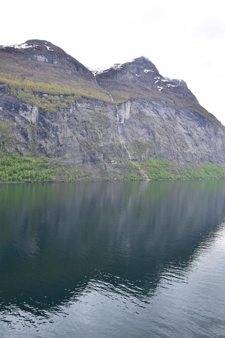 05_Wasserfall-Geirangerfjord-Norwegen