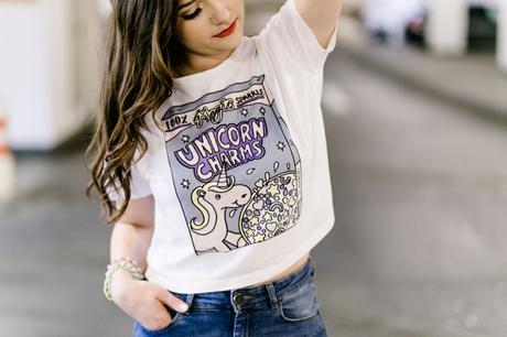 asos-unicorn-shirt-blogger-outfit-sara-bow