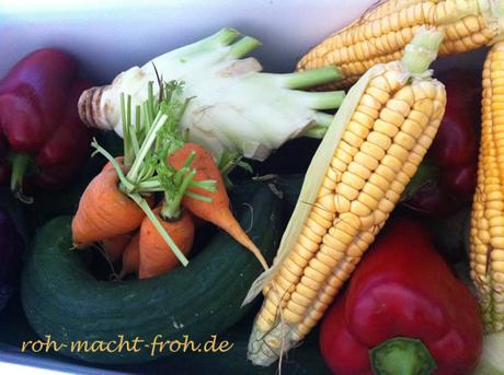 Gemüsefach: voll mit Mais, Paprika, Fenchel, Möhre und vor allem: Gurken!