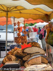 Grenzüberschreitende Märkte: Fuchsmarkt in Chalampé und Bauernmarkt in Neuenburg am Rhein