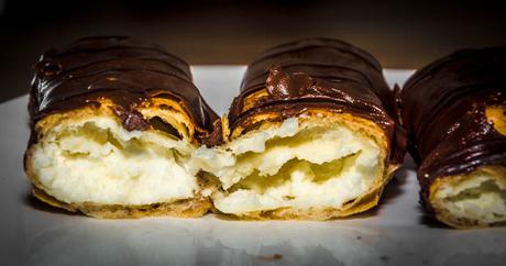Kuriose Feiertage - 22. Juni - Schokoladen-Eclair-Tag - der amerikanische National Chocolate Eclair Day - 3 (c) 2014 Sven Giese