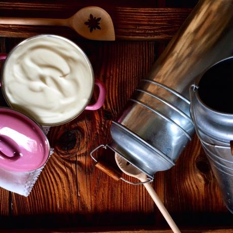 [Resteretter Gastbeitrag] Poesie für den Gaumen mit selbstgemachtem Cremejoghurt