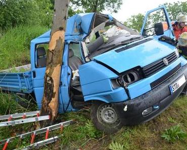 Unfall Stade  – Zwei lebensgefährlich verletzte