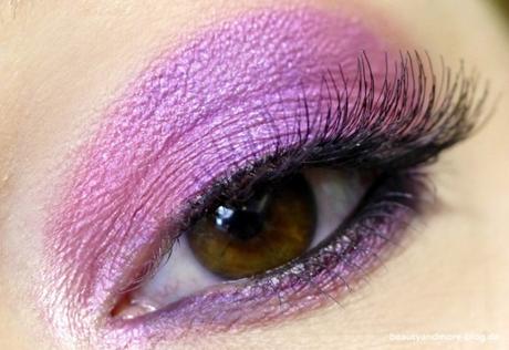 Berry-Pink-Smokey-Eye-Nachgeschminkt-AMU-Eye-Makeup