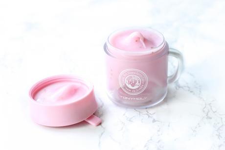 latte-art-strawberry-peeling-shishi-cherie-review-cream-in-scrub-tony-moly