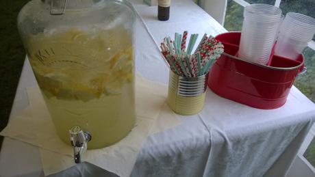 Zitronen-Basilikum-Limo - suuuper lecker