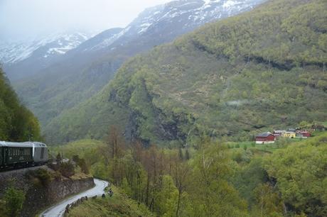 29_Zugahfahrt-Unterwegs-mit-der-Flambahn-in-Norwegen