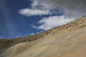 Sandberge-und-blauer-Himmel-Ladakh