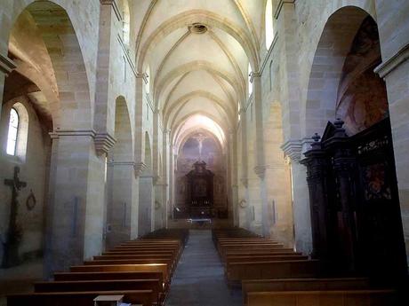 Kirche in La Bénisson-Dieu. - © Foto: Erich Kimmich