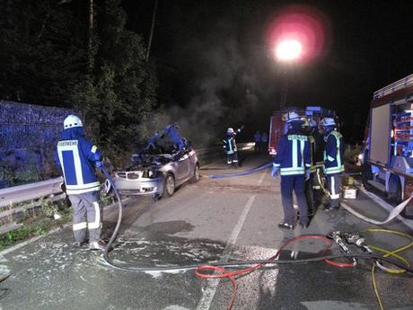 Tödlicher Verkehrsunfall zwischen Oeventrop@Feuerwehr Arnsberg