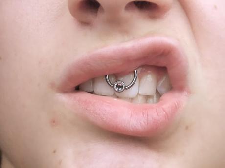 [How to?] Mein Lippenbändchen Piercing | Smiley