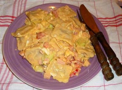 Ravioli- oder Tortellini-Salat