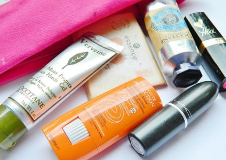 DIE 5 WICHTIGSTEN BEAUTYPRODUKTE IN MEINER HANDTASCHE