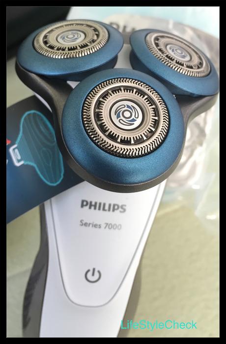 Phillips 7000 Series Smooth Guide Sensitive Shave