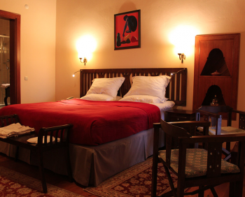 Grelles Licht spendet die Sonne in Alanya. In den Hotelzimmern sorgt sanftes und indirektes Licht für romantische Stunden.