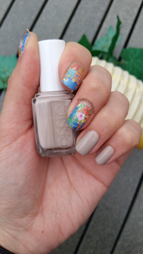beach_party_up_nail_foil_notd