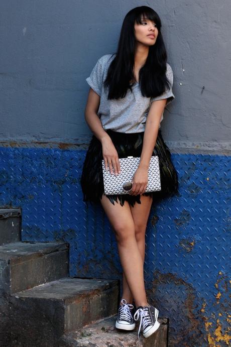 OUTFIT: FEATHER SKIRT