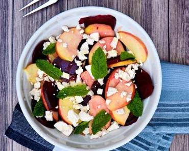 Rote Bete-Apfel Salat mit Schafskäse und Minze – Sommersalatliebling