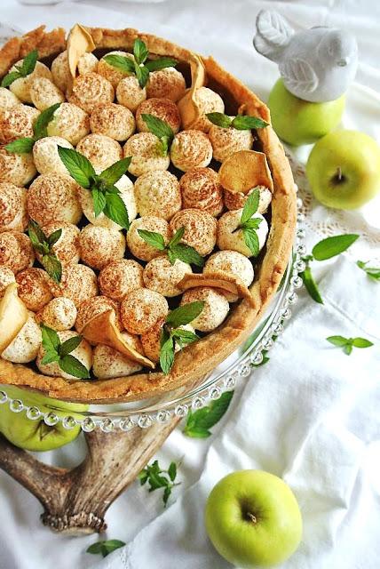 Apfel-Minze Torte - verführerisch, erfrischender Tortengenuss für heiße Sommertage!