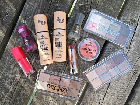 Review: Essence - try it. love it! Trend Edition - August 2015