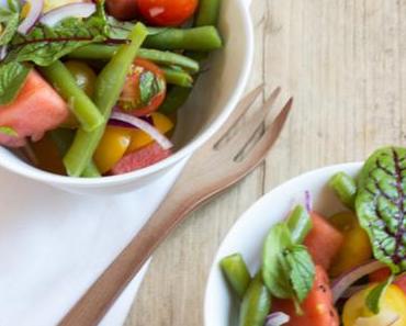 Bohnen-Salat mit Melone, Tomaten und Minze oder Rezepte aus dem Saisongarten Teil 5