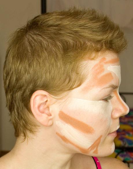 contournig-highlighting-and-cooking_contour-and-highlight-applied-side