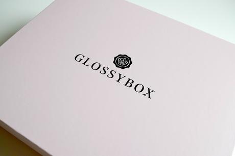 GLOSSYBOX AUGUST: LA DOLCE VITA EDITION