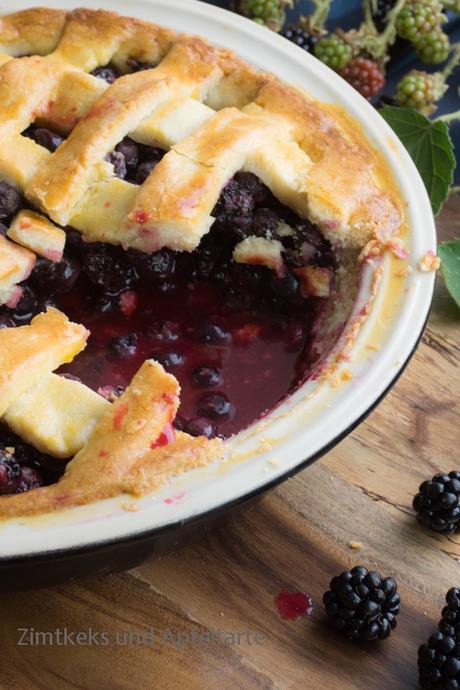 Blueberry-Blackberry-Pie .... und was hat Rotkäppchen damit zu tun?