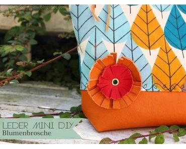 Leder Blumenbrosche