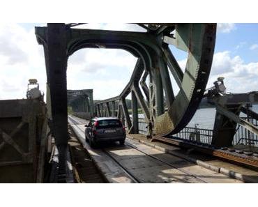 Skandinavien: schwebe Brücke