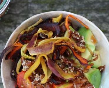 Tamari-Lunchbowl – und über Mochireis und Avocadoöl