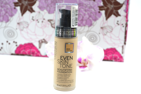 [NEU] Drogerie Foundation für helle Hauttypen Teil II - Review: Catrice - Even Skin Tone Beautifying Foundation Nuance: 005 Even Ivory