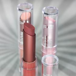 p2 LE Pretty 60's September 2015 - Preview - soft nude lipstick 2