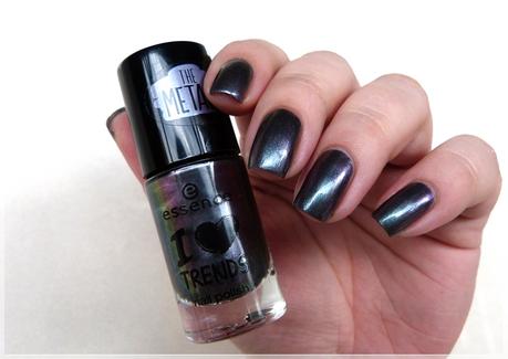 essence chrome paradise nail polish 