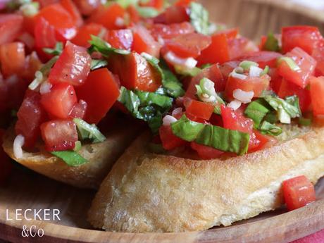 Einfach mal einfach: Bruschetta mit Tomaten {Werbung} Einfach mal einfach: Bruschetta mit Tomaten {Werbung}