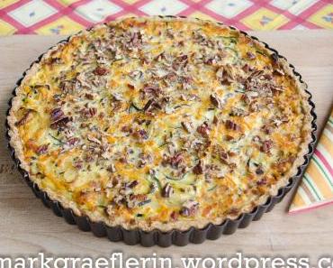 Süßkartoffel-Zucchini-Quiche mit Pekannüssen