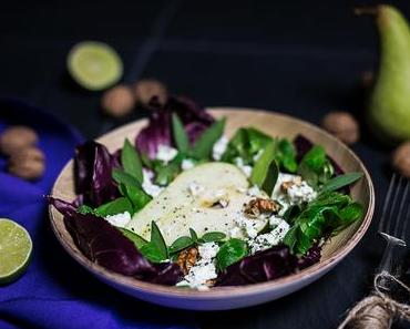 Herbstsalat mit Birnen, Feta & Radicchio & Nüssen