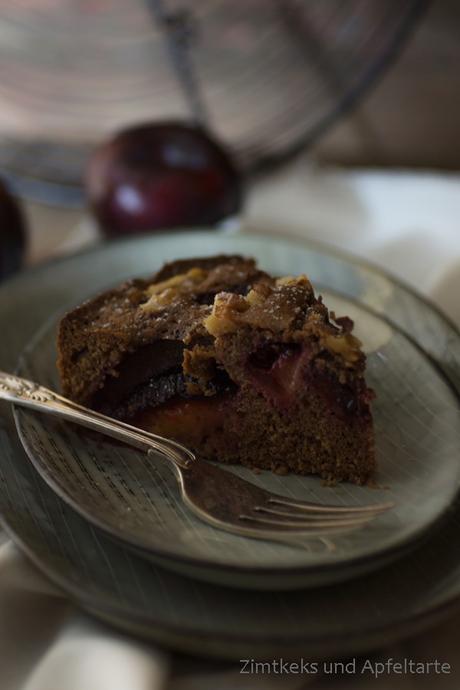 Schokoladen-Zwetschgenkuchen mit Walnüssen... hilft garantiert gegen Herbstblues