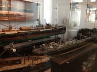 Schiffsmodelle im Marinemuseum