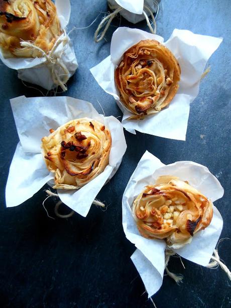 Kulinarikus begrüßt den Herbst mit Apfelstrudel-Mandel-Muffins