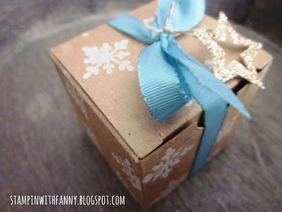 Mini-Geschenkschachtel im Schneeflocken-Design