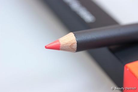 MAC Lip Pencil + Giambattista Valli Lipstick