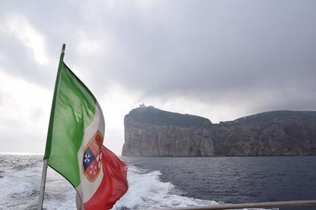 10_Bootsfahrt-von-Alghero-zur-Grotta-die-Nettuno-Neptunsgrotte-Sardinien-Italien