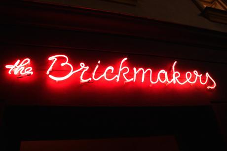 brickmakers-bbq-lokal-restaurant-wien-smoker-pulled-pork-zieglergasse-1