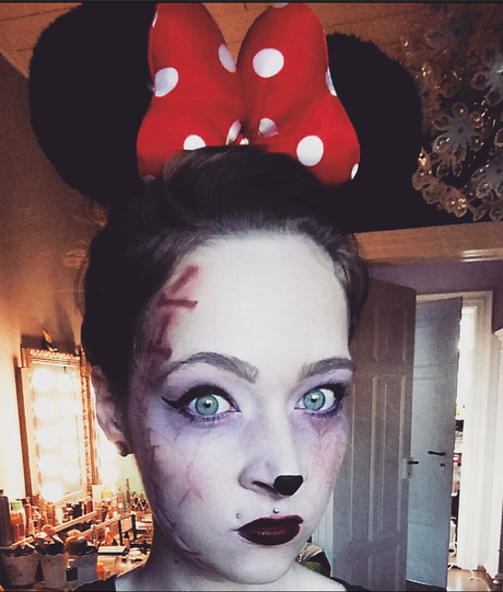 YOU´RE NEVER TOO OLD FOR MINNIE MOUSE - Inspiration für Halloween