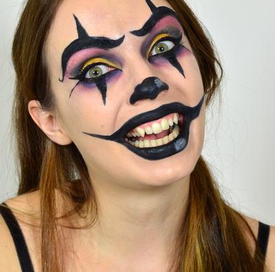 Halloween |  Creepy Clown Look für Mein dm