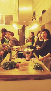 Freundschaft geht durch den Magen – Erstes Veggie-Refugees-Welcome-Cooking erfolgreich gestartet
