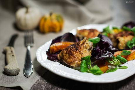 Hühnerkeulen mit Vogerlsalat, Raddicchio und Ofenkürbis